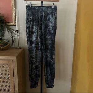 Lululemon Ready to Rulu High-Rise Jogger Sweatpants Diamond Dye Navy Blue Size 2